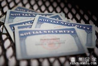 如何获得美国社会安全卡