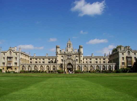 英国华威大学数字媒体与文化硕士申请条件